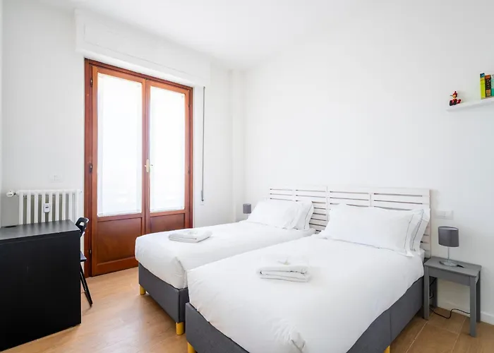 New 2bdr - Attico Panoramico Con Posto Auto *